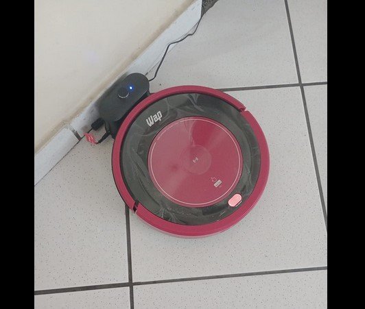 imagem real do Robô aspirador wap w300 passa pano