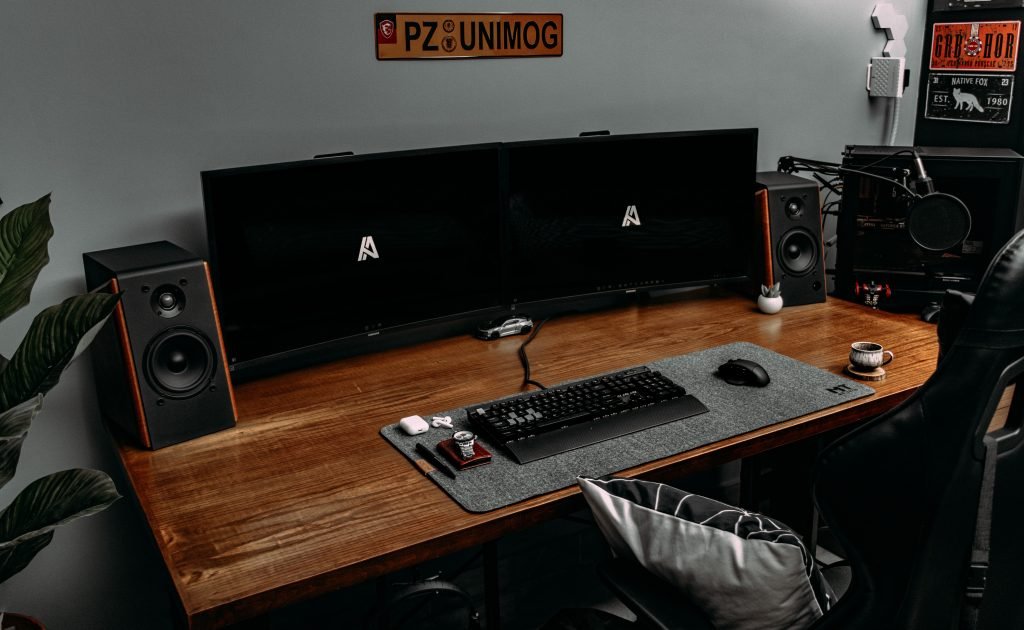 Setup profissional com a melhor caixa de som para PC